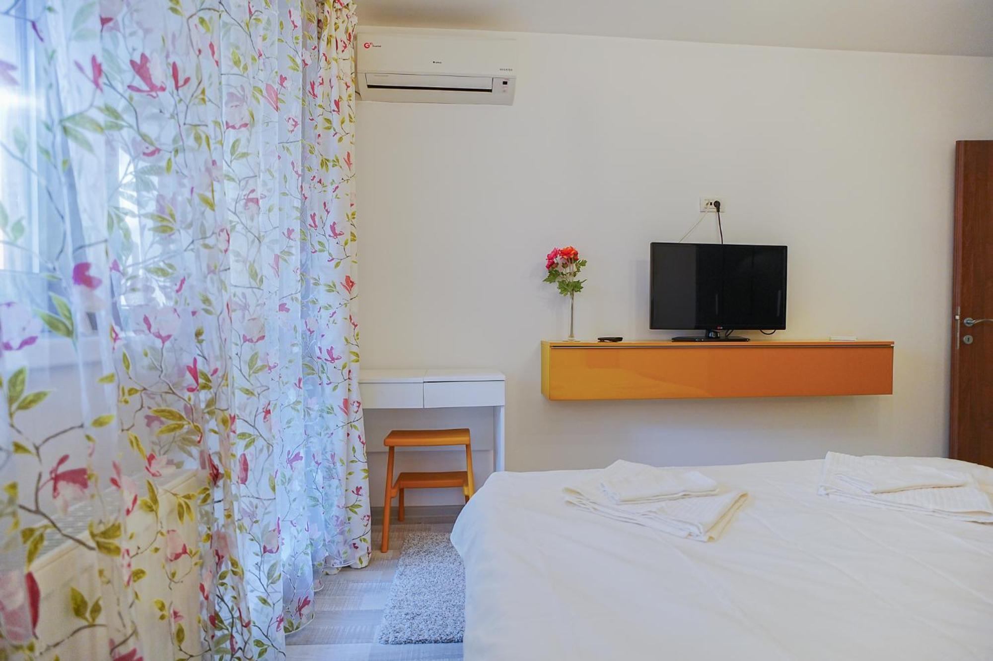 Hideaway Near Parliament Building Appartement Boekarest Buitenkant foto
